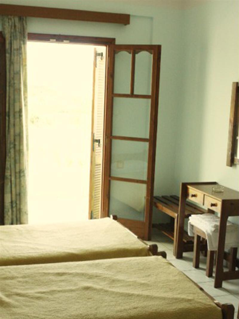 Ilios Stalis Aparthotel Exteriör bild
