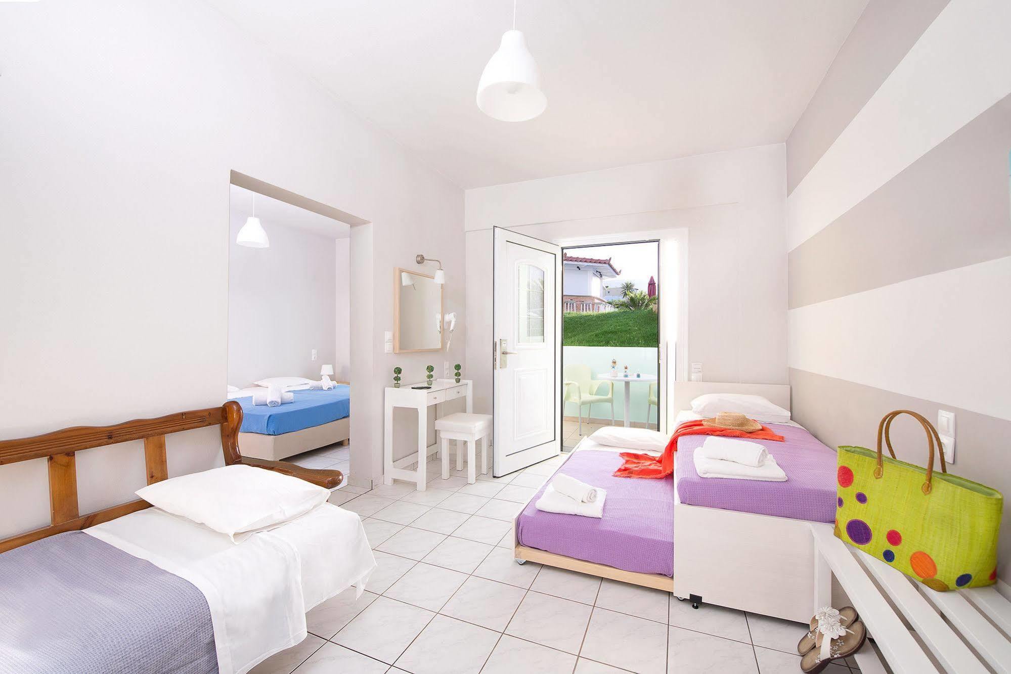 Ilios Stalis Aparthotel Exteriör bild