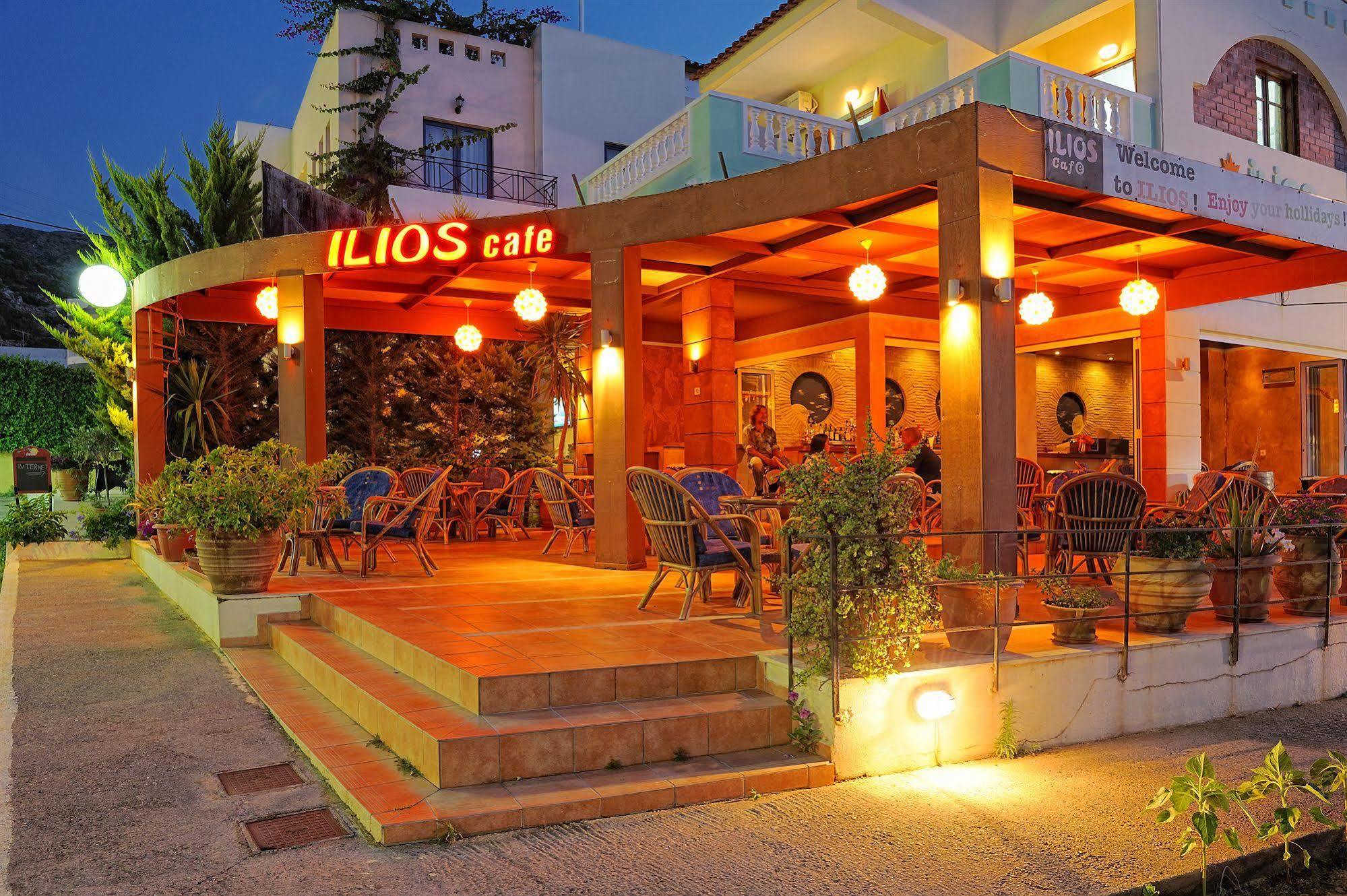 Ilios Stalis Aparthotel Exteriör bild