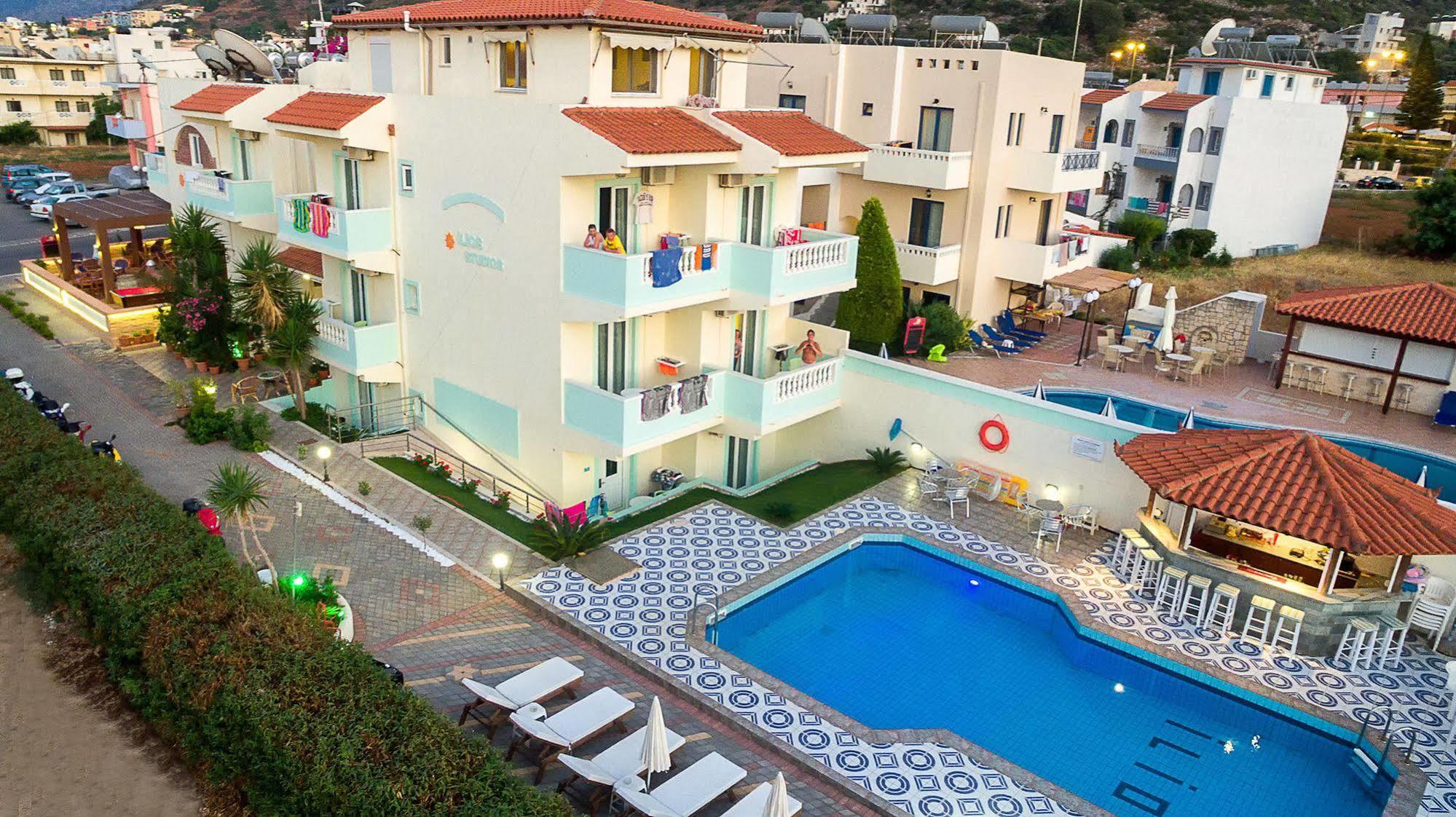 Ilios Stalis Aparthotel Exteriör bild